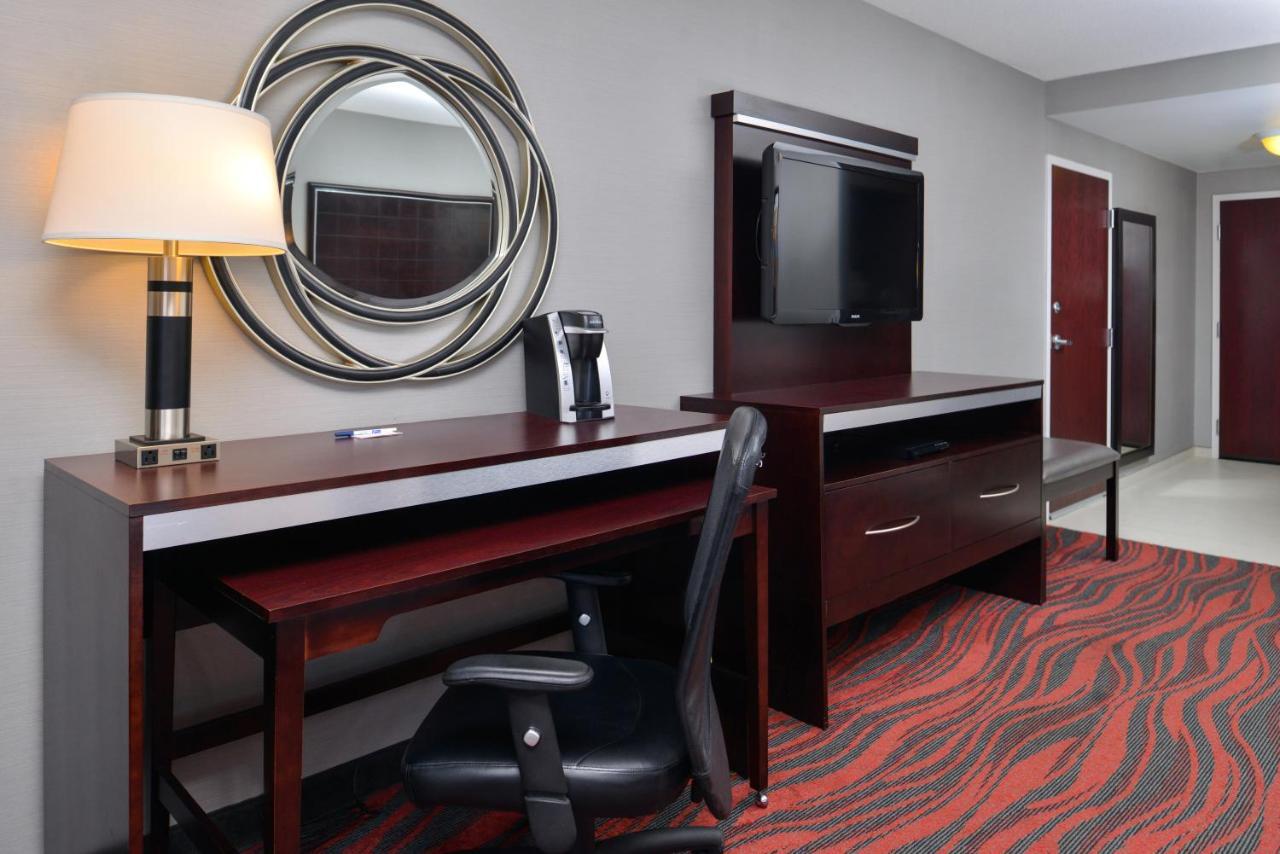 Holiday Inn Express Canandaigua By Ihg Bagian luar foto